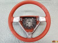 Porsche Boxster (987) - anno 2007 - Pulizia interno in pelle e restauro plastiche - Panoramica del volante. (DOPO)