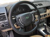 Range Rover Vogue TDV8 (L322) - anno 2008 - Restauro completo dell’interno in pelle e delle plastiche  - Panoramica del volante. (DOPO)