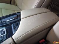 BMW 525d Xdrive (F11) - anno 2011 - Restauro maniglie portiere e bracciolo centrale - Il bracciolo centrale. (DOPO)