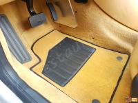 Maserati 4200GT Spyder CambioCorsa - anno 2003 - Restauro completo dell’interno - Zona piedi lato guida. (DOPO)