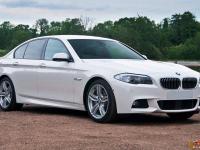 BMW 530d (F10) M-sport - Rivestimento e personalizzazione volante - Il volante montato e l'auto. (DOPO)