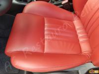 Alfa Romeo 147 - anno 2006 - Restauro volante e trattamento interno in pelle  - Particolare della seduta di guida. (DOPO)