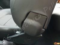 Ferrari Mondial T cabrio - anno 1992 - Restauro completo degli interni >>>> - Dettaglio di un pannello di copertura del meccanismo dello schienale. (DOPO)