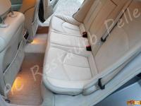 Mercedes classe E 320CDI (W211) - anno 2006 - Restauro completo interno in pelle  - Seconda panoramica divano posteriore. (DOPO)