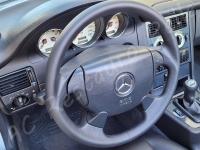 Mercedes SLK (R170) 200 kompressor - anno 1999 - Restauro completo degli interni - Panoramica del volante. (DOPO)