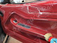 Ferrari 599 GTB - Lavaggio completo dell’interno con trattamento ammorbidente - Lavaggio portiera lato guida. (DURANTE)