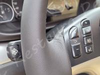 BMW 330 Ci cabrio (E46) - Restauro completo degli interni - >>>>>>>>>>>>>>>>> - Particolare dell'impugnatura sinistra. (DOPO)
