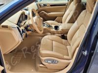 Porsche Cayenne 2012 - Lavaggio completo dell’interno in pelle e della moquette - Panoramica dell'abitacolo lato guida. (DOPO)