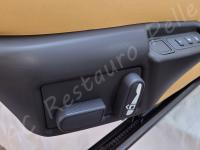 Maserati 4200GT – Restauro completo dell’interno: pelle e plastiche. - Dettaglio delle plastiche del sedile di guida. (DOPO)