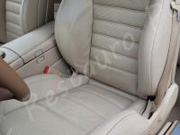 Mercedes CL63 AMG – Lavaggio e igienizzazione di tutto l'abitacolo e restauro pulsanti appiccicosi - Panoramica sedile di guida. (DOPO)