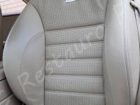 Mercedes CL63 AMG – Lavaggio e igienizzazione di tutto l'abitacolo e restauro pulsanti appiccicosi - Particolare dello schienale di guida. (DOPO)