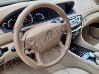 Mercedes CL63 AMG – Lavaggio e igienizzazione di tutto l'abitacolo e restauro pulsanti appiccicosi - Panoramica del volante e del cruscotto. (DOPO)