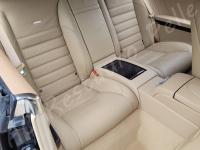 Mercedes CL63 AMG – Lavaggio e igienizzazione di tutto l'abitacolo e restauro pulsanti appiccicosi - Sedili posteriori lato passeggero. (DOPO)