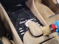 Mercedes CL63 AMG – Lavaggio e igienizzazione di tutto l'abitacolo e restauro pulsanti appiccicosi - Lavaggio e igienizzazione di ogni superficie dell'abitacolo. (DURANTE)