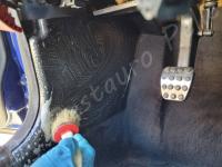 Mercedes SLK 200 kompressor - Restauro completo dell’interno  >>>>> - Lavaggio delle plastiche interne. (DURANTE)