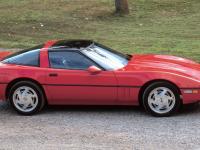 Chevrolet Corvette C4 anno 1988 - Rivestimento in vera pelle del volante >>> - La Chevrolet Corvette C4 del nostro cliente. (-)