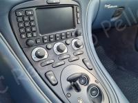 Maserati 4200GT – Restauro consolle centrale e CONFRONTO CONCORRENZA - Panoramica della consolle centrale. (DOPO)