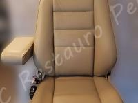 Mercedes E200 cabrio (A124) - anno 1995 - Restauro completo interno in pelle - Il sedile guida. (DOPO)