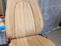 Maserati 4200GT – Restauro completo dell’interno >>>>>>>>>>>>>> - 50/50 Pulito/Sporco sedile. (DOPO)