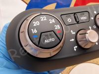 Ferrari California - Restauro completo delle plastiche appiccicose - Dettagli del climatizzatore automatico. (DOPO)