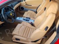 Ferrari 360 Modena – Restauro plastiche e pulizia interno >>>>>>>>>>> - Panoramica dell'abitacolo lato guida. (DOPO)