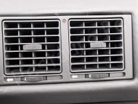 Ferrari F355 – Restauro completo degli interni (pelle e plastiche) >>>>>>> - Le bocchette aria centrali. (DOPO)