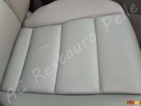 Audi A6 (C6) - anno 2008 - Restauro completo sedili anteriori e pulizia plastiche - Particolare della seduta del sedile passeggero. (DOPO)