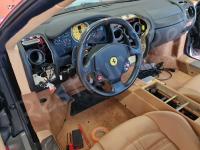 Ferrari F430 spider – Restauro plastiche appiccicose >>>>>>>>>>>> - L'abitacolo dopo lo smontaggio di tutti i componenti. (DURANTE)