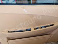 Ferrari F430 spider – Restauro plastiche appiccicose >>>>>>>>>>>> - 50/50 Pulito/Sporco sul pannello porta lato guida. (DOPO)