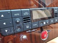 Maserati Quattroporte – Restauro completo delle plastiche e del cielo >>> - Il climatizzatore automatico. (DOPO)