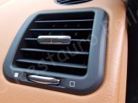 Maserati Quattroporte – Restauro completo delle plastiche e del cielo >>> - Dettaglio bocchetta aria. (DOPO)