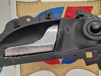 Maserati Quattroporte – Restauro completo delle plastiche e del cielo >>> - Le modanature diestro le maniglie apriporta. (DOPO)