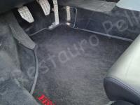 Ferrari 360 Modena – Restauro completo degli interni (pelle e plastiche)  - Zona piedi lato guida. (DOPO)