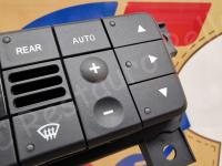 Maserati Granturismo – Restauro completo delle plastiche appiccicose - Dettagli. (DOPO)