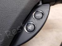 Maserati Granturismo – Restauro completo delle plastiche appiccicose - Dettagli. (DOPO)