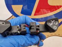 Ferrari FF – Restauro completo delle plastiche appiccicose >>>>>>>>>>>>>> - I comandi al volante. (DOPO)