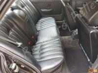 BMW M535i (E28) - anno 1985 - Restauro completo dell’interno in pelle - Panoramica del divano posteriore. (DOPO)