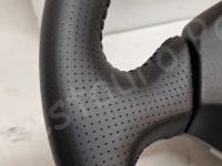 Honda S2000 – Restauro pelle e plastiche >>>>>>>>>>>>>>>>>>>>>>>> - Il volante restaurato. (-)