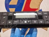 Maserati Quattroporte S – Restauro completo delle plastiche appiccicose - Il climatizzatore. (DOPO)