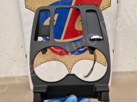 Maserati Quattroporte S – Restauro completo delle plastiche appiccicose - La modanatura intorno alla leva del cambio automatico. (DOPO)