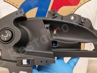 Maserati Quattroporte S – Restauro completo delle plastiche appiccicose - Portiera posteriore destra. (DOPO)