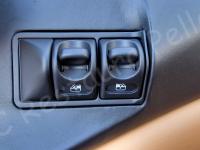 Ferrari F355 – Restauro completo delle plastiche e della pelle >>>>>>>>> - I pulsanti degli alzacristalli lato guida. (DOPO)