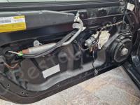 Porsche Boxster S 987 – Restauro completo dell’interno (pelle e plastiche) - L'abitacolo smontato durante il lavoro. (DURANTE)