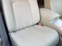 Nissan Murano  - anno 2009 - Pulizia interno in pelle e restauro pomello cambio - Panoramica del sedile passeggero. (DOPO)