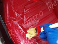 Alfa Romeo Giulia  - anno 2016 - Pulizia interno in pelle e piccolo restauro sedile guida - Dettagli del lavaggio della pelle. (DOPO)