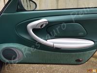 Porsche 911 Carrera 4 (996) - anno 1999 - Restauro completo dell’interno in pelle e della radica - Panoramica della portiera del passeggero. (DOPO)