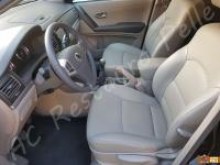 Ssangyong Korando - anno 2015 - Pulizia interno in pelle e restauro volante - Panoramica dell'abitacolo lato guida. (DOPO)