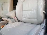 Ssangyong Korando - anno 2015 - Pulizia interno in pelle e restauro volante - Panoramica del sedile guida. (DOPO)