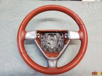 Porsche Boxster (987) - anno 2007 - Pulizia interno in pelle e restauro plastiche - Panoramica del volante. (PRIMA)