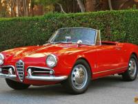 Alfa Romeo Giulietta spider - anno 1961 - Restauro volante in bachelite >>> - L'Alfa Romeo Giulietta spider del 1961 ed il volante. (PRIMA)